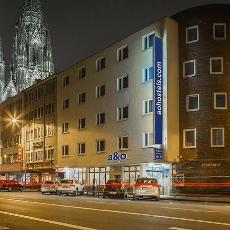 A And O Koeln Dom Hotel Exterior photo